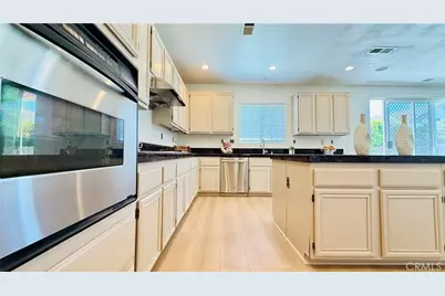 11958 Sunstone Court, Eastvale, CA 91752 - Photo 22