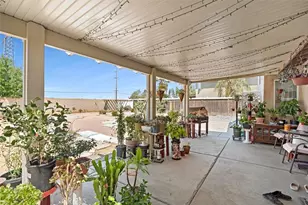 27166 White Ct, Menifee, CA 92585 - Photo 16