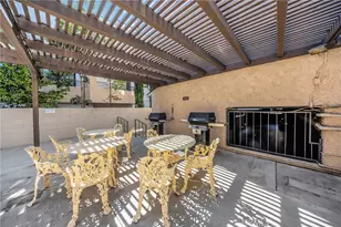 2386 E Del Mar Blvd, Pasadena, CA 91107 - Photo 24