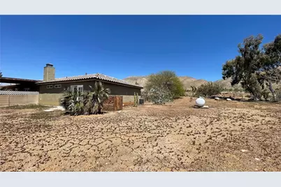 20465 Piedmont Road, Apple Valley, CA 92308 - Photo 16