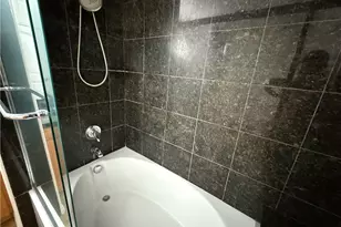 3750 Santa Rosalia Dr, Los Angeles, CA 90008 - Photo 24