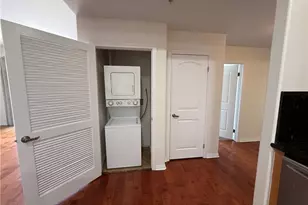 3750 Santa Rosalia Dr, Los Angeles, CA 90008 - Photo 20