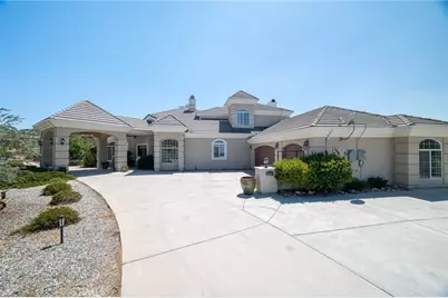 23035 Sky Mesa Road, Homeland, CA 92548 - Photo 2