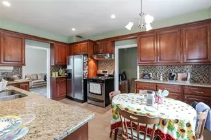 573 Kendall Ave, Los Angeles, CA 90042 - Photo 6