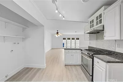 644 E Lee Place, Azusa, CA 91702 - Photo 4