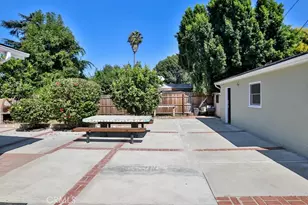 15841 Marlin Pl, Van Nuys, CA 91406 - Photo 24