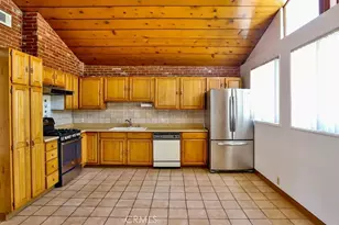 15841 Marlin Pl, Van Nuys, CA 91406 - Photo 40