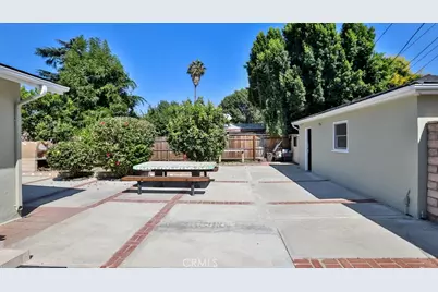 15841 Marlin Place, Van Nuys, CA 91406 - Photo 24