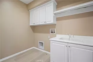 8252 Ivy Springs Ct, Eastvale, CA 92880 - Photo 16