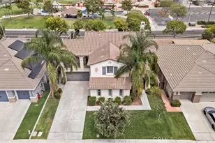 8252 Ivy Springs Ct, Eastvale, CA 92880 - Photo 2