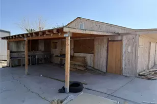 17833 Santa Fe Trail, Helendale, CA 92342 - Photo 8