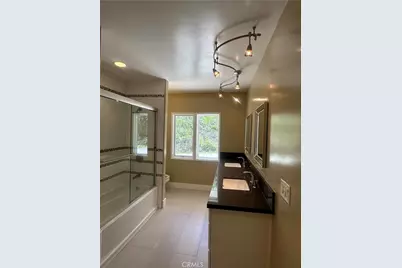 60 Crest Road, Rolling Hills, CA 90274 - Photo 12