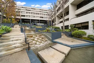 880 W 1st St, Los Angeles, CA 90012 - Photo 28