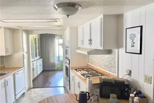 5001 Florida, Hemet, CA 92545 - Photo 12