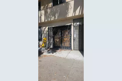 2921 Florence, Los Angeles, CA 90043 - Photo 8