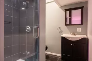 1833 Roscomare Rd, Los Angeles, CA 90077 - Photo 38