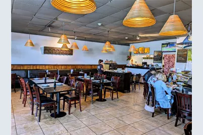 22984 Ventura Boulevard, Woodland Hills, CA 91364 - Photo 2