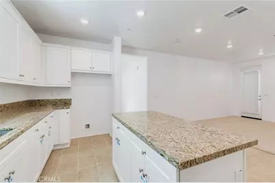 20046 Red Rock Avenue, Riverside, CA 92507 - Photo 8