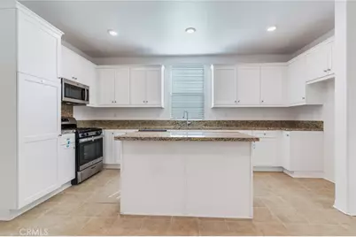 20046 Red Rock Avenue, Riverside, CA 92507 - Photo 6