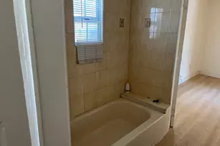 1353 1353 W 90th, Los Angeles, CA 90044 - Photo 10