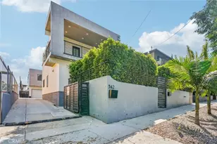 542 N Commonwealth Ave, Los Angeles, CA 90004 - Photo 34