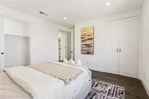 542 N Commonwealth Ave, Los Angeles, CA 90004 - Photo 22