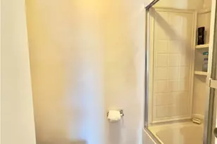 5585 E Pacific Coast, Long Beach, CA 90804 - Photo 24