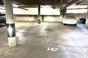 700 S Lake Ave, Pasadena, CA 91106 - Photo 40