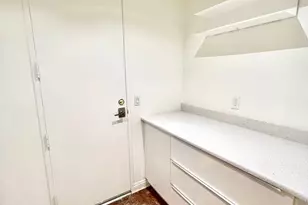 700 S Lake Ave, Pasadena, CA 91106 - Photo 34