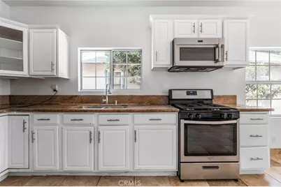 1545 E 41st, Los Angeles, CA 90011 - Photo 8