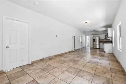 1545 E 41st, Los Angeles, CA 90011 - Photo 16