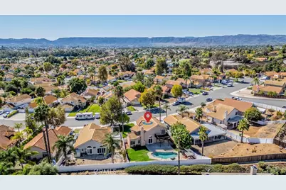 24356 Via Las Junitas, Murrieta, CA 92562 - Photo 2