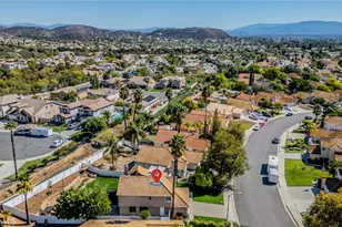 24356 Via Las Junitas, Murrieta, CA 92562 - Photo 18