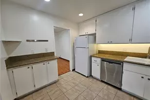 65 N Allen Ave, Pasadena, CA 91106 - Photo 8