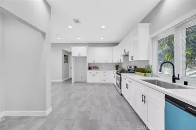 404 E Kingsley Avenue, Pomona, CA 91767 - Photo 16