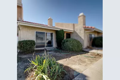 16465 Green Tree, Victorville, CA 92395 - Photo 2