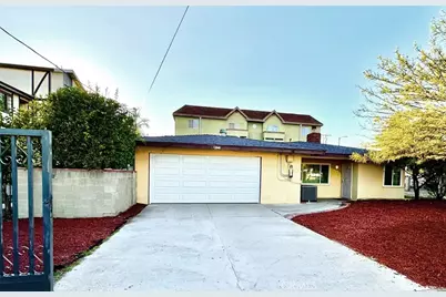 12040 Stagg Street, North Hollywood, CA 91605 - Photo 26
