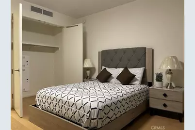 877 Francisco #1123, Los Angeles, CA 90017 - Photo 14