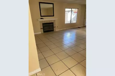 1081 Mako, Perris, CA 92571 - Photo 4