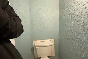 860 W 54th, Los Angeles, CA 90037 - Photo 8