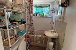 860 W 54th, Los Angeles, CA 90037 - Photo 18