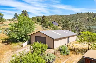 30771 Fox Ridge Ct, Tehachapi, CA 93561 - Photo 32