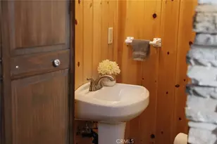 39050 Willow Landing, Big Bear Lake, CA 92315 - Photo 16