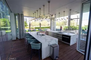 877 Francisco, Los Angeles, CA 90017 - Photo 8