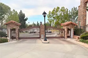 564 Via Pueblo, Riverside, CA 92507 - Photo 36