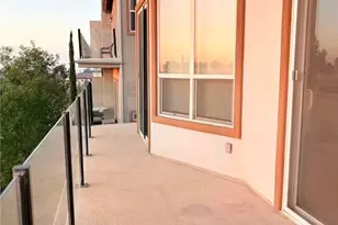 564 Via Pueblo, Riverside, CA 92507 - Photo 8