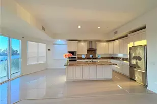 564 Via Pueblo, Riverside, CA 92507 - Photo 4