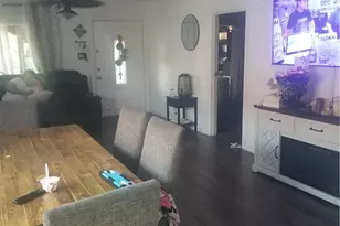 145 W 66th St, Los Angeles, CA 90003 - Photo 2