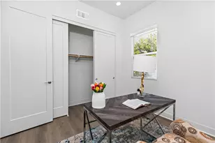 121 Novel, Irvine, CA 92618 - Photo 18