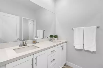 121 Novel, Irvine, CA 92618 - Photo 24